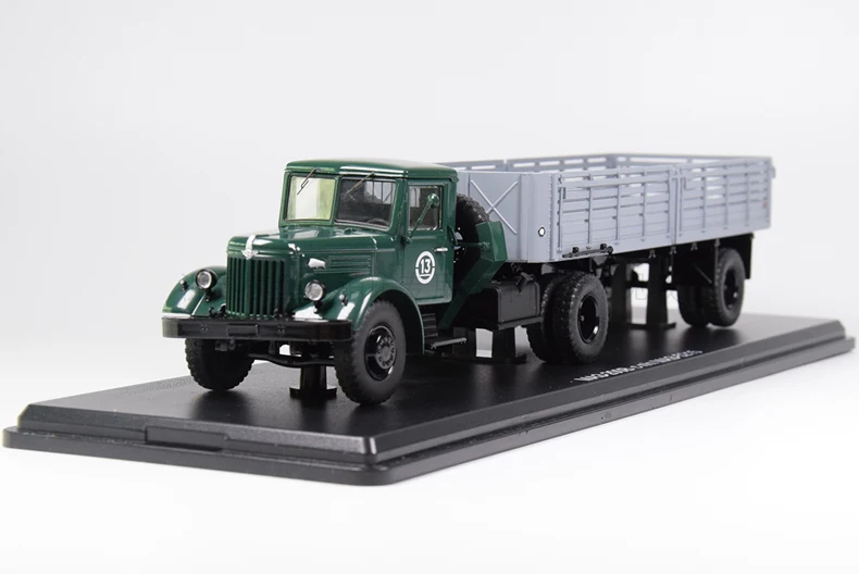 Коллекционная литая игрушка модель в подарок масштабе 1:43 Советский Союз