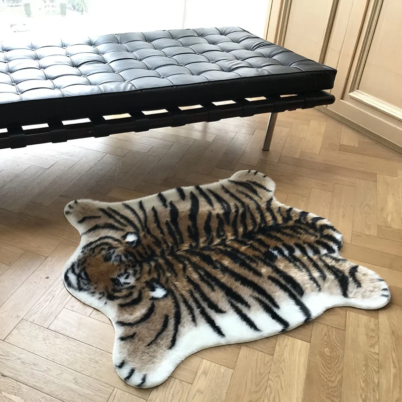 

Tiger Print Rug Artificial Tiger Wool Faux Fur Skin Leather Bathroom Anti-Slip Mat Animal Print Carpet for Home Large