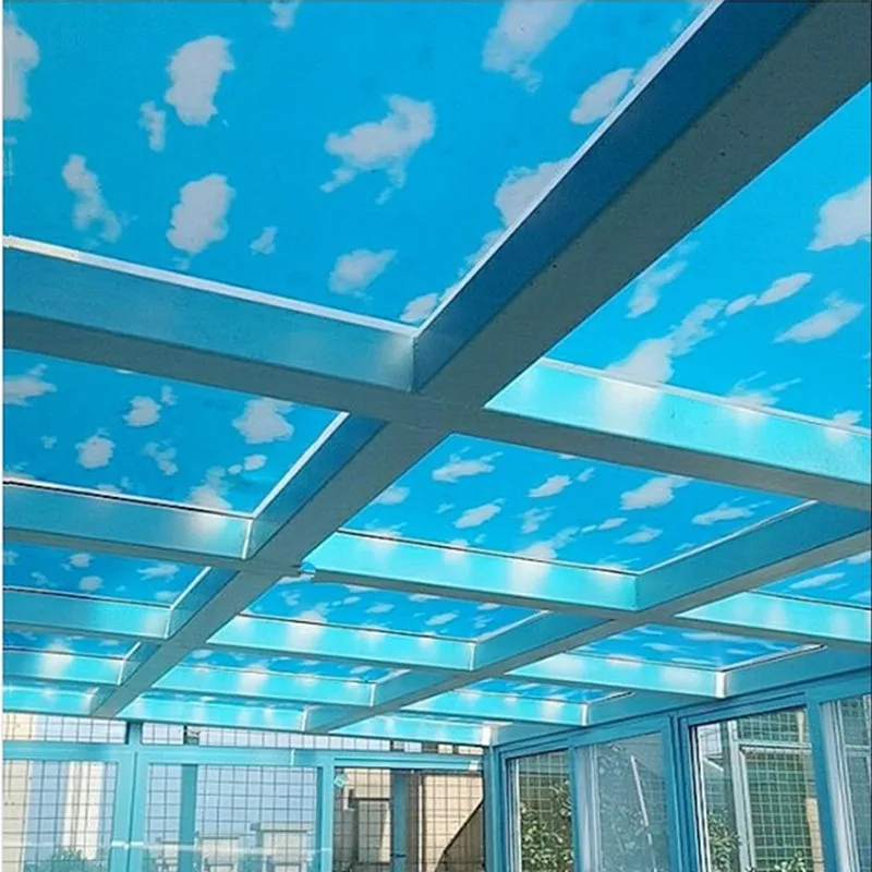 Стеклянная пленка высокого качества с голубым небом и белыми облаками оконная