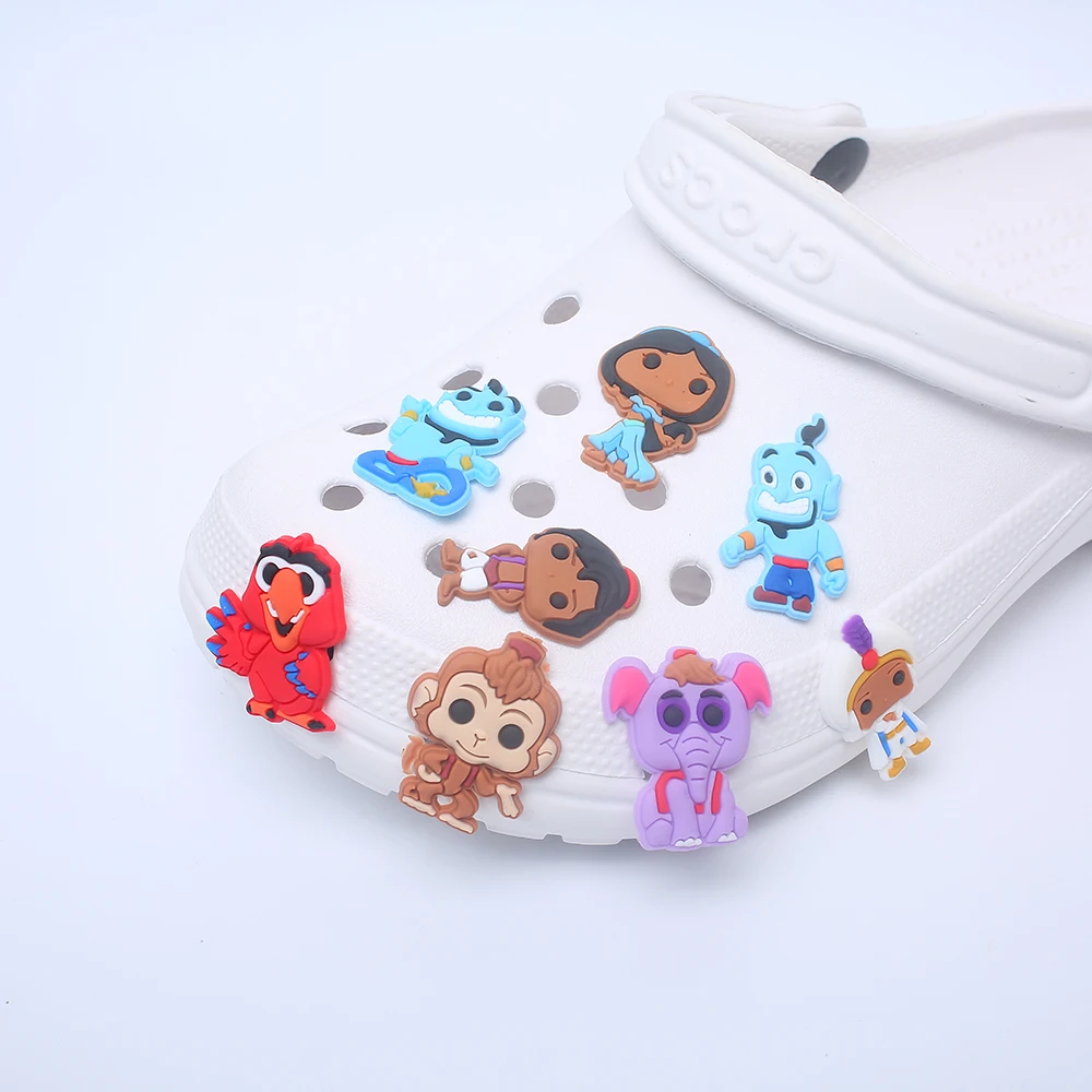 

Novelty Single Sale 1pc PVC Game Shoe Charms Shoe Accessories Shoe Decoration for Croc JIBZ/ Wristbands Kids Party Xmas Hot Sale