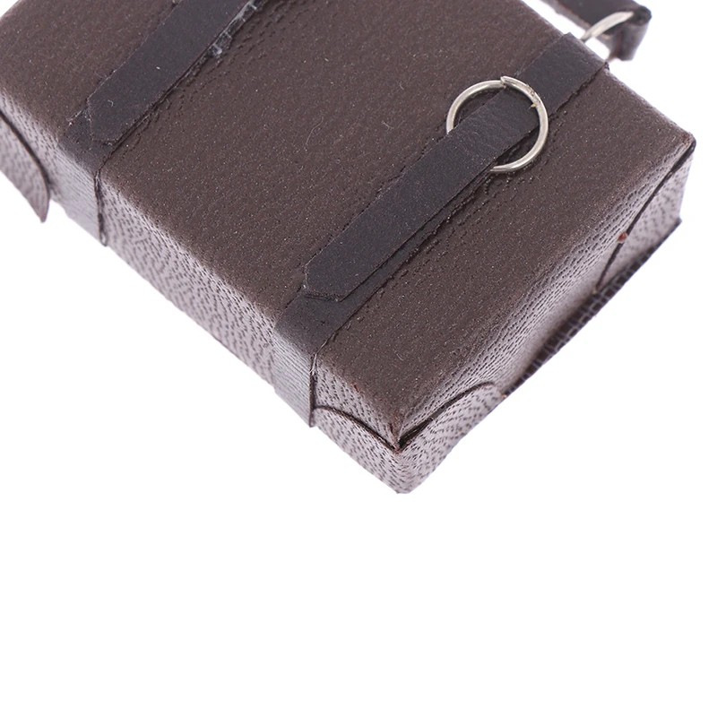 

1pcs Doll House Miniature Vintage Leather Wood Suitcase Mini Doll Luggage Box Pretend Play Furniture Toys Accessory