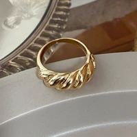 2021 cute gold woman rings korean fashion gothic accessories thread vintage electroplated twist gold jewelry engagement ring