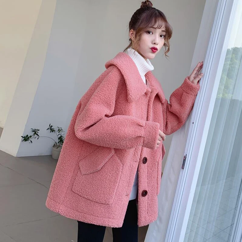 

Lamb wool Faux Fur Coat Women 2020 Winter Female Turn Down Collar Loose Warm Pink Fur Jacket High Quality Casual Plush Coat
