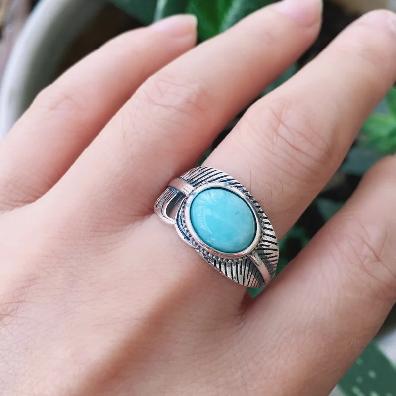 Кольцо из серебра 925 пробы с натуральным амазонитом 8 х10 мм | Украшения и