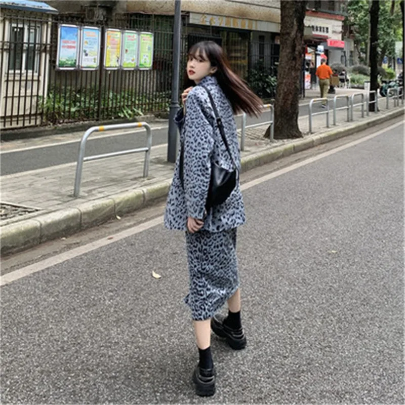 

Vintage Corduroy Leopard Suit Jacket Korean Casual Notched Long Sleeve Oversized Button Blazer+ High Waist Slim Split Skirt 2020