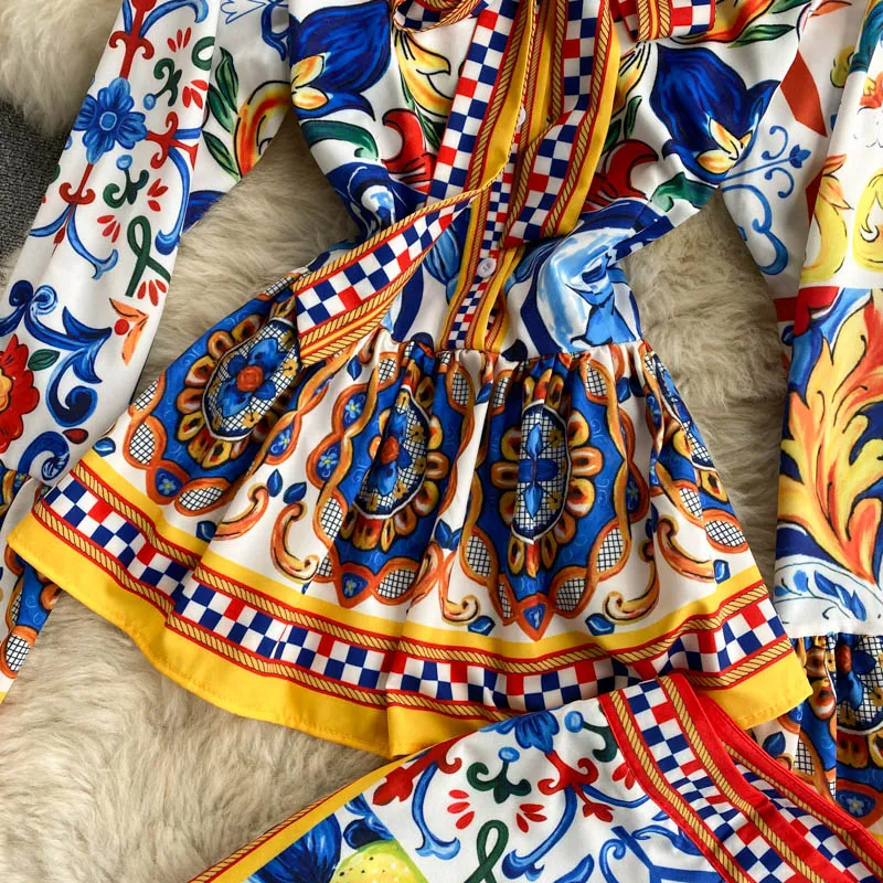 Женский комплект из 2-х предметов рубашка с бантом на воротнике и кружевные