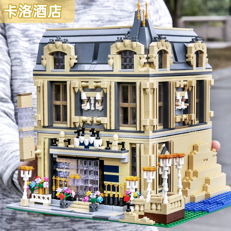 

IN STOCK QL0927 2099Pcs Street View The MOC Carlo Hotel Model Building Blocks Assembly Bricks Toys Kids Christmas New Year Gifts