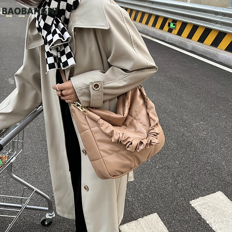 Winter New PU Leather Small Padded Crossbody Shoulder Bag Designer Women Handbag and Purses Quilted Totes