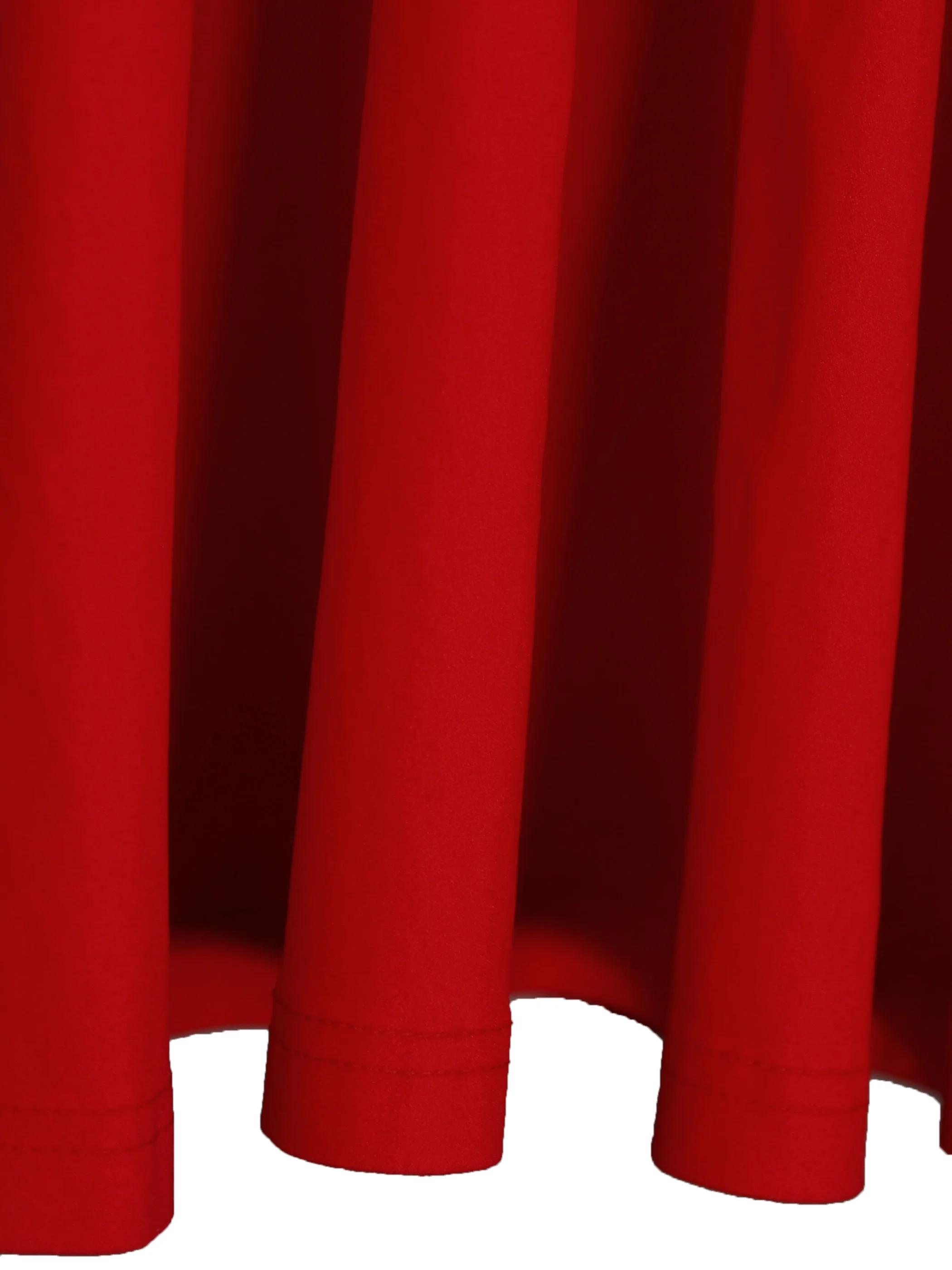 Винтажное женское платье трапециевидной формы с глубоким v-образным вырезом на