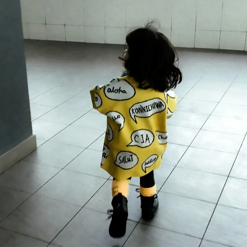 Зимнее вязаное пальто для всей семьи зимняя куртка мамы и ребенка модное с