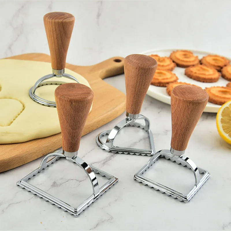 

New Cookie Cutter with Handle Creative Heart Square Shape Biscuit Fondant Mold Cake Decorating Navidad Kitchen Baking Tools 2022