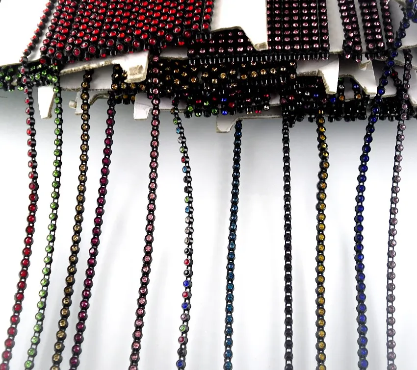 SS6 класс красочные хрустальные стекла 2 мм стразы черные пластиковые чашки одежды