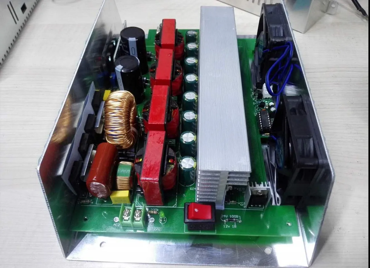 Преобразователь немодулированного синусоидального сигнала от 12 В до 220 2000 Вт