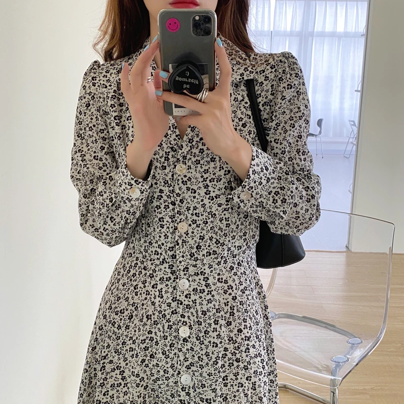 

Женские платья МАЗ