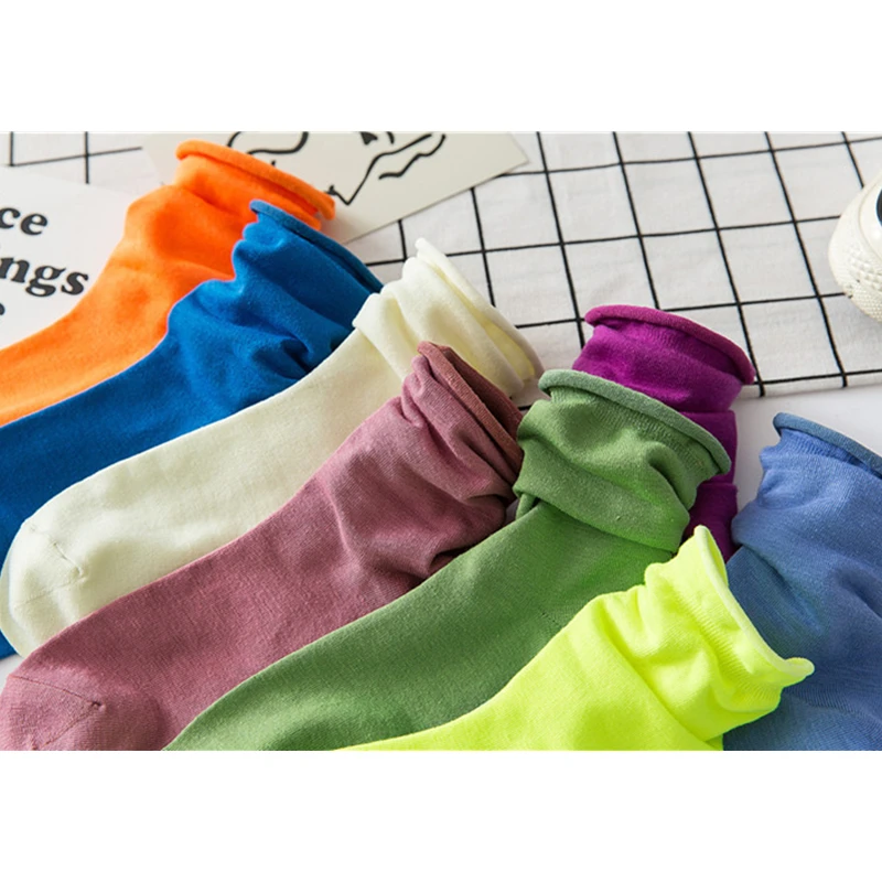 

Fashion Hip Hop Color Retro cute Socks Women Lady Cotton Loose Socks In Tube Korean Purple Blue Yellow Christmas Cute Harajuku