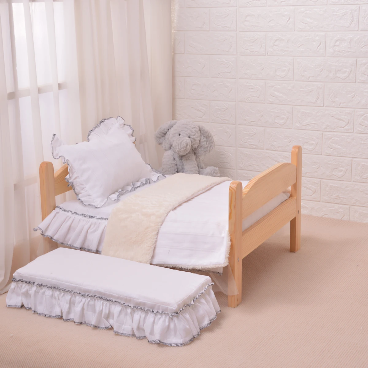 

Solid Wood Pet Princess Bed Garden Wood Dog Bed Includes Bedding