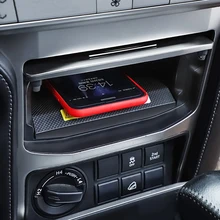 15W car QI wireless charger mobile phone charger fast charger charging plate accessories for Toyota Prado 2010-2020 for iPhone 15W car QI wireless charger mobile phone charger fast charger charging plate accessories for Toyota Prado 2010-2020 for iPhone