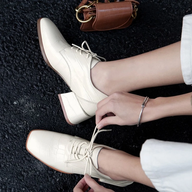 

Genuine Leather Shoes 2021 Spring/Autumn Women Pumps Square Toe Lace Up Chunky Heel Stone Pattern Plus Size Women Shoes Solid
