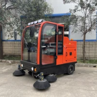 high efficiency road sweeper with large capacity maintenance free battery