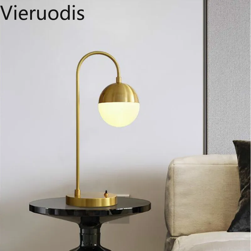 

Modern Round Ball Golden Table Lamp Nordic Desk Lamp for Study Room Bedroom Bedside Luxury Indoor Home Decor Lighting Fixture