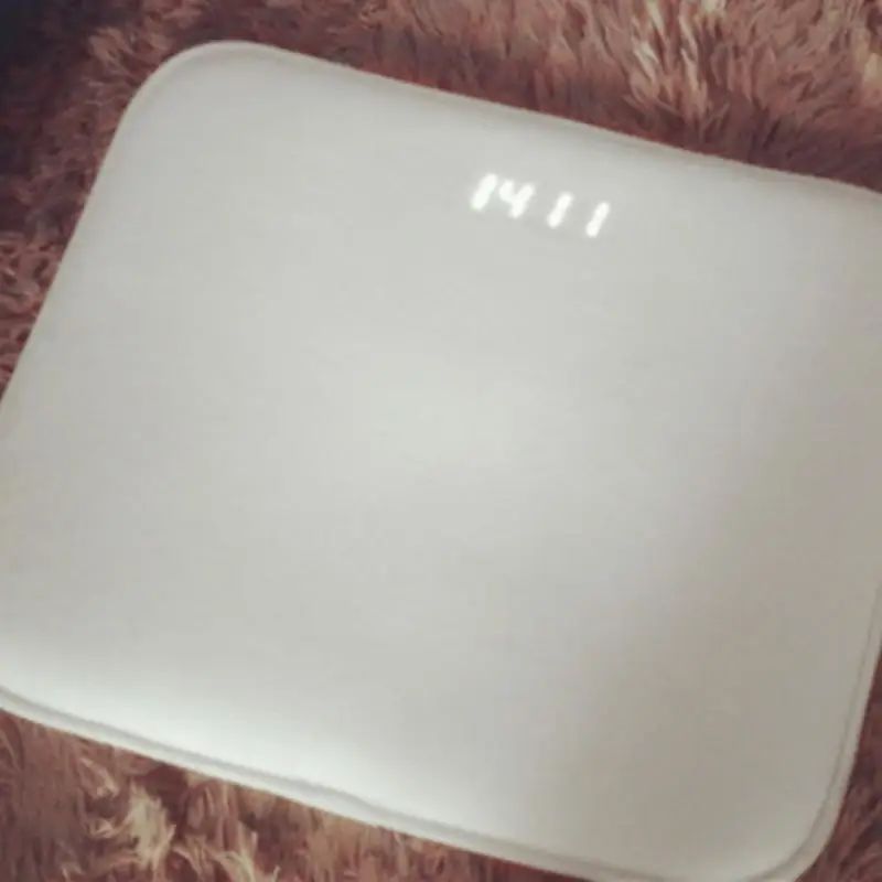 Чувствительный к давлению будильник электронные цифровые часы для ковра