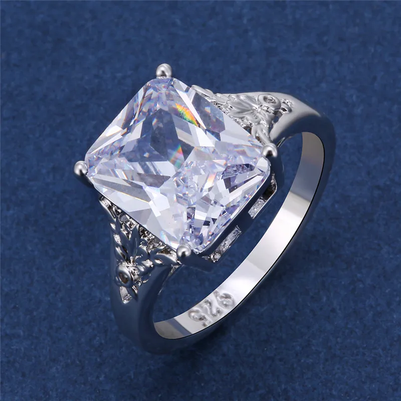 Роскошное женское и мужское кольцо с квадратным кристаллом в винтажном стиле