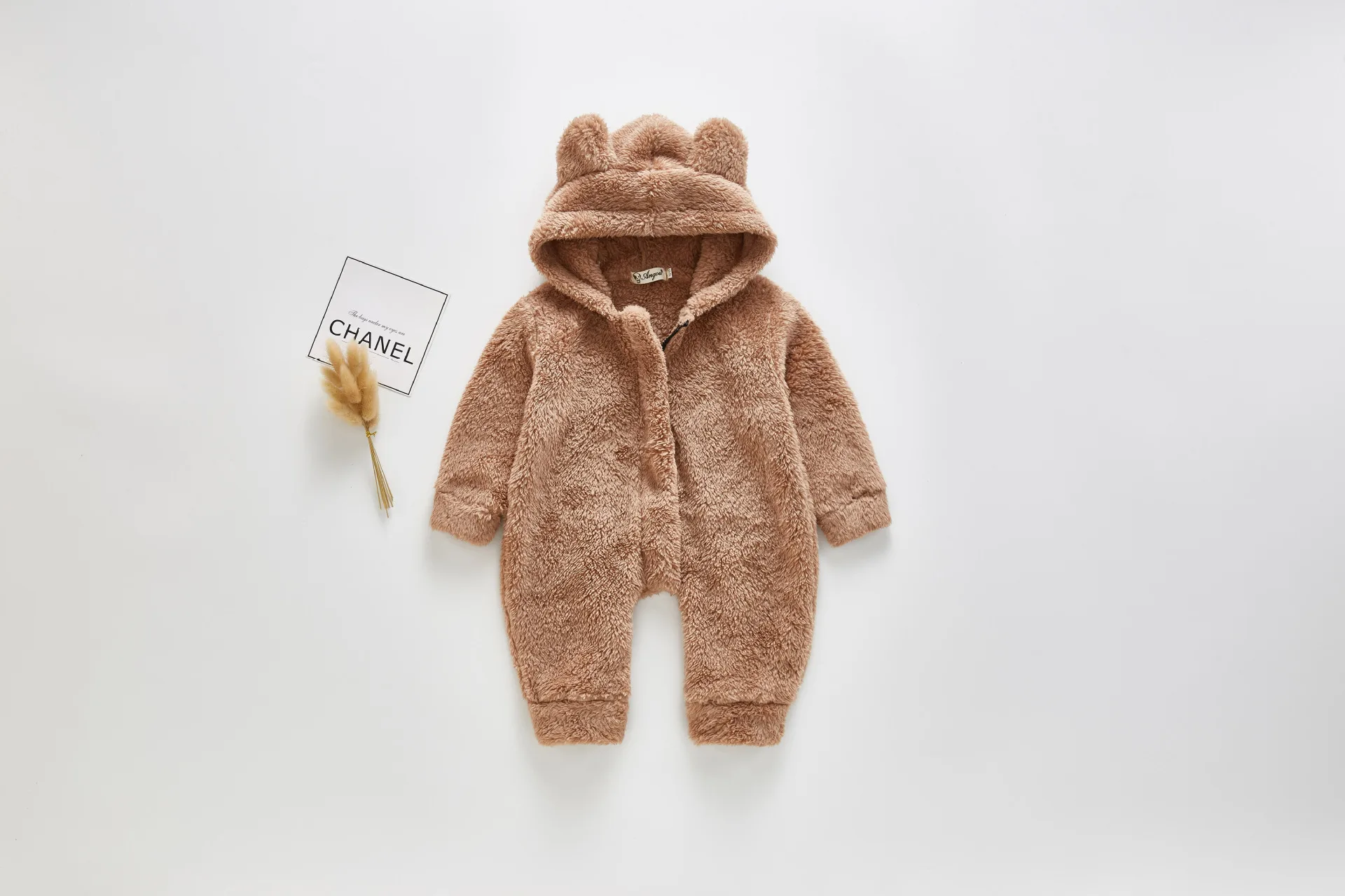 Dark Brown Зимние милые детские теплые плюшевые боди с капюшоном, мягкие комбинезоны на молнии с милыми медвежьими ушками для маленьких мальчиков и девочек - Цвет: Dark Brown