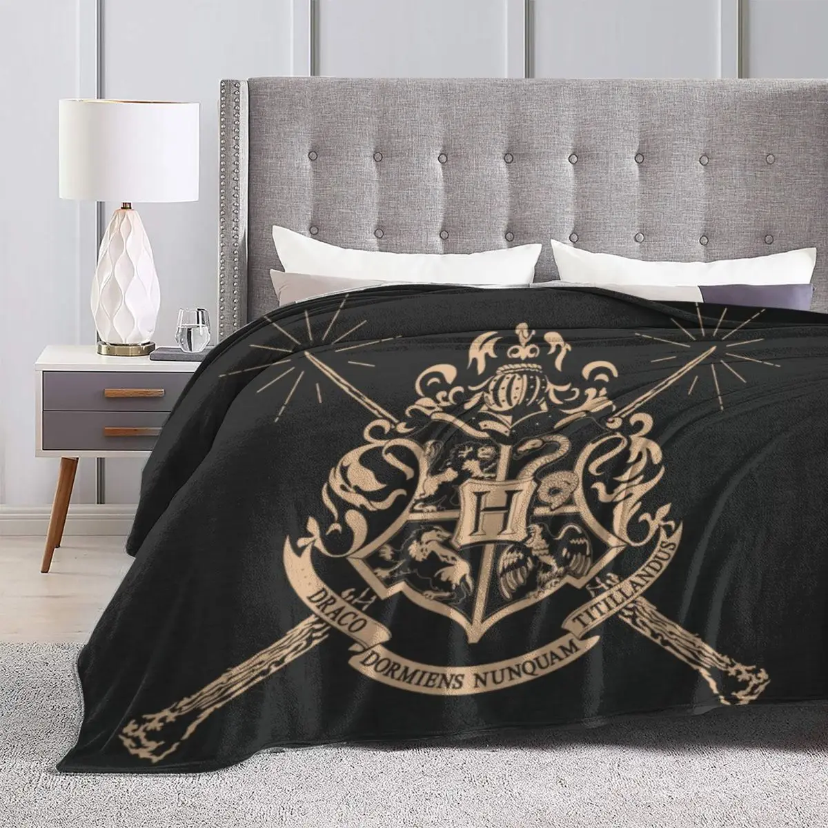 

Hogwartsing Crossed Wands Crest Microfiber Fleece Blanket Throw Blanket Warm Flannel Blanket for Couch Sofa Bed Office