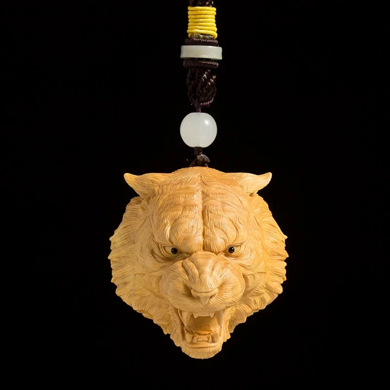 

Tiger Head 5cm Wood Statue Chinese Zodiac Wood Carving Car Hanging Feng Shui Home Decoration Pendant Wood Crafts
