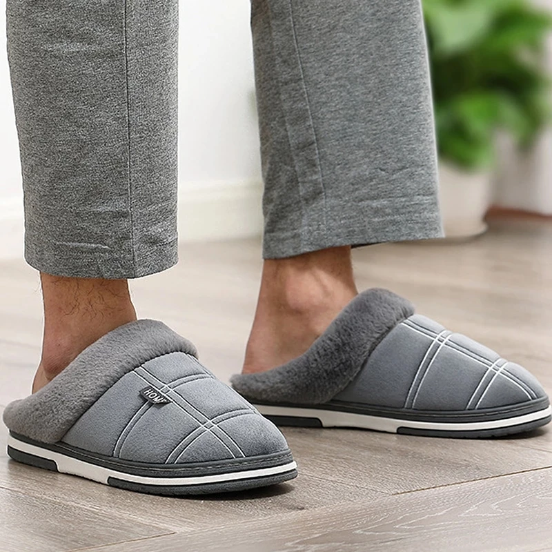 

Men's slippers Winter Large size 45-50 TPR Fashion Gingham Warm Fur slippers for male Short Plush Home shoes men Hot Sale