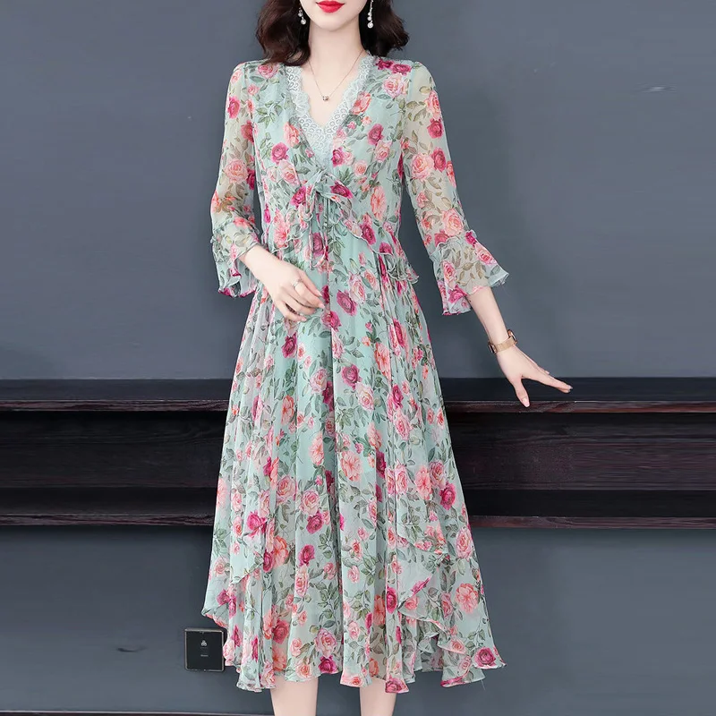 

Print Chiffon Dresses Summer New High-end Temperament Floral Half Sleeve V-Neck Women Dresses Lace Flare Sleeve Female Dress