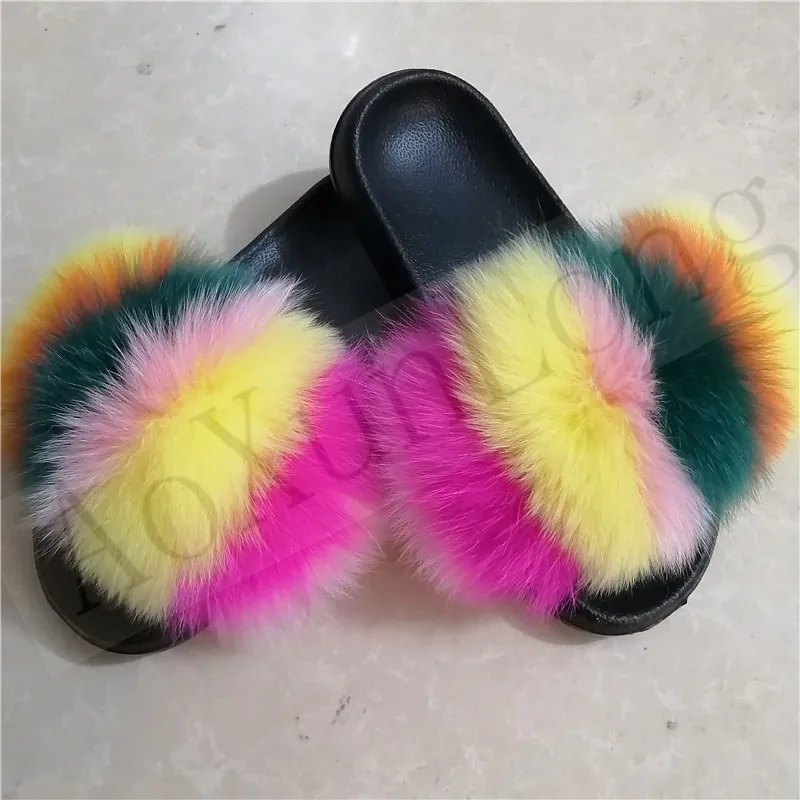 Шлепанцы женские из лисьего меха пляжные пушистые сандалии сланцы домашняя