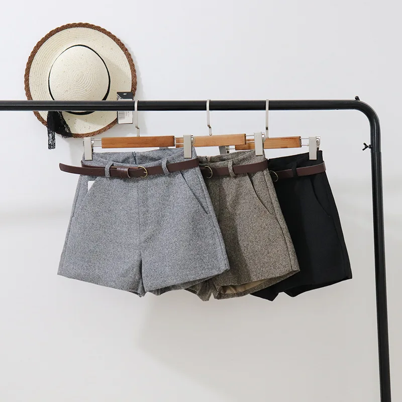 Шорты женские деловые с завышенной талией толстые широкими штанинами и поясом