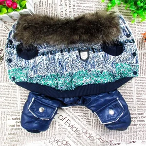 Зимняя флисовая куртка зеленого цвета с подкладкой и цветочным узором для маленьких щенков