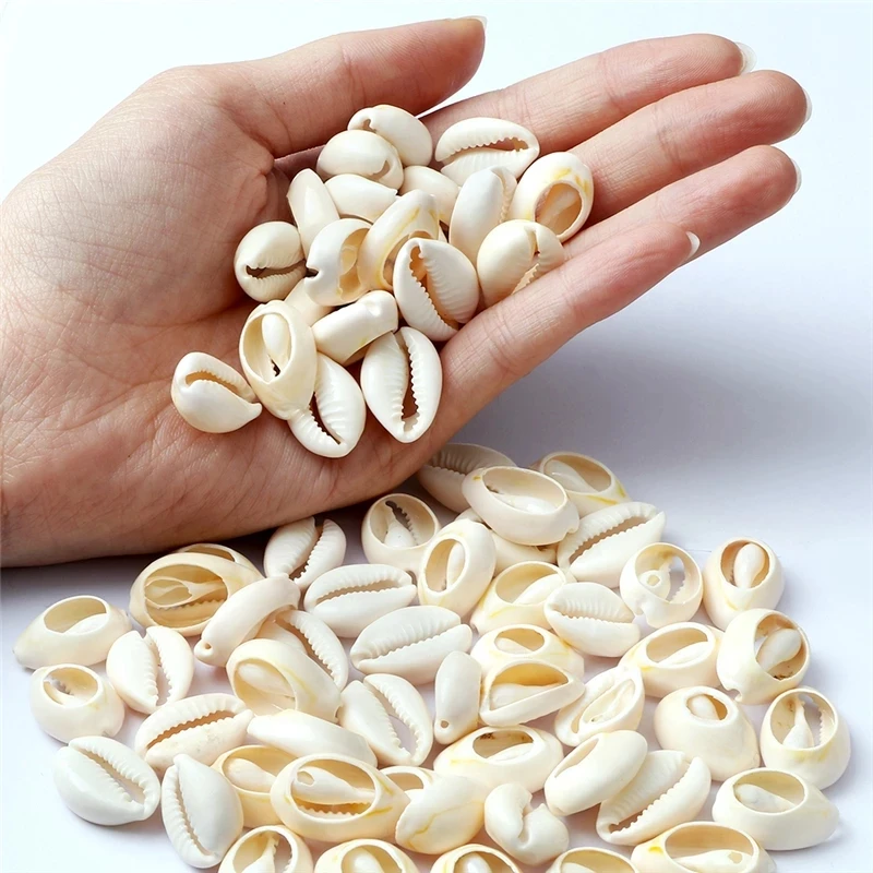 

50Pcs White DIY Sea Shell Cowrie Cowry Charm Beads Beach Jewelry Accessories For Women Sea Shells Earrings Bracelet Necklace