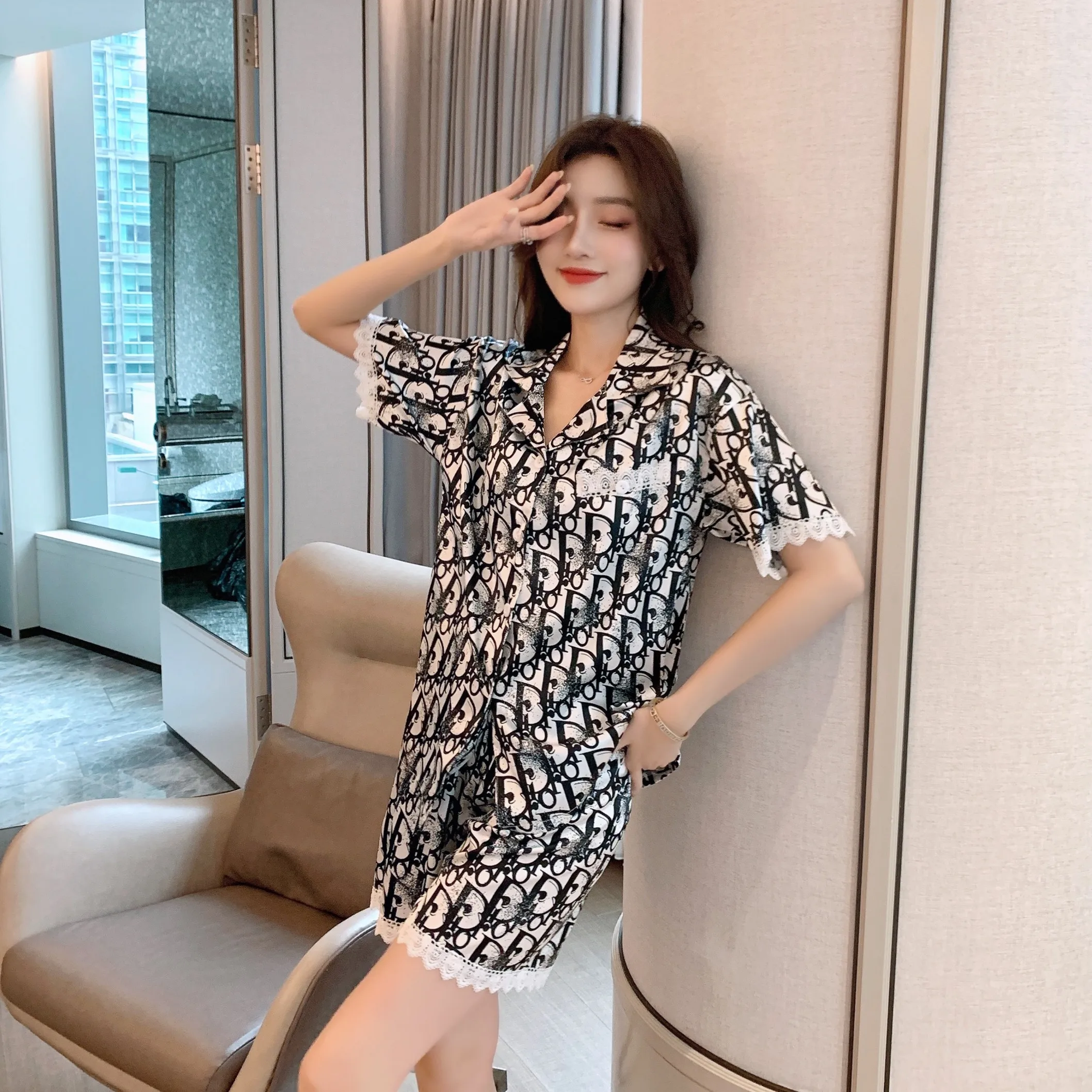 

Soft Silk Satin Pajamas For Women Sweet Sleepwear Short Sleeve Pyjama Home Clothes Female High Quality Lady Pijamas 2pcs