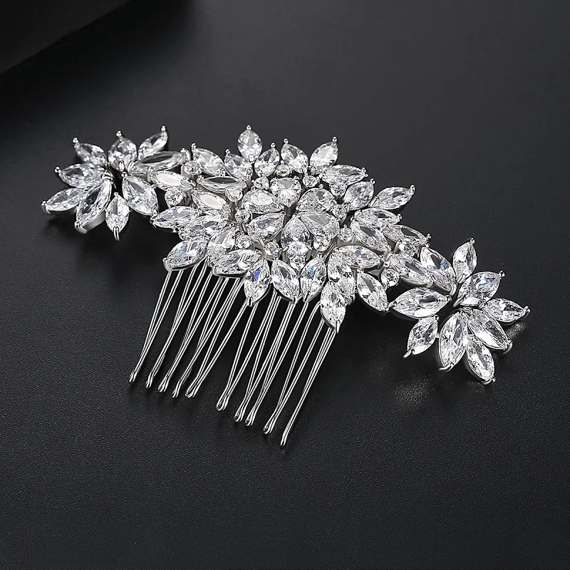 

SLBRIDAL Luxury Trendy Prong Setting Cubic Zirconia Bridal Hair Comb Wedding Headpieces Women Girls Jewelry Hair Accessories