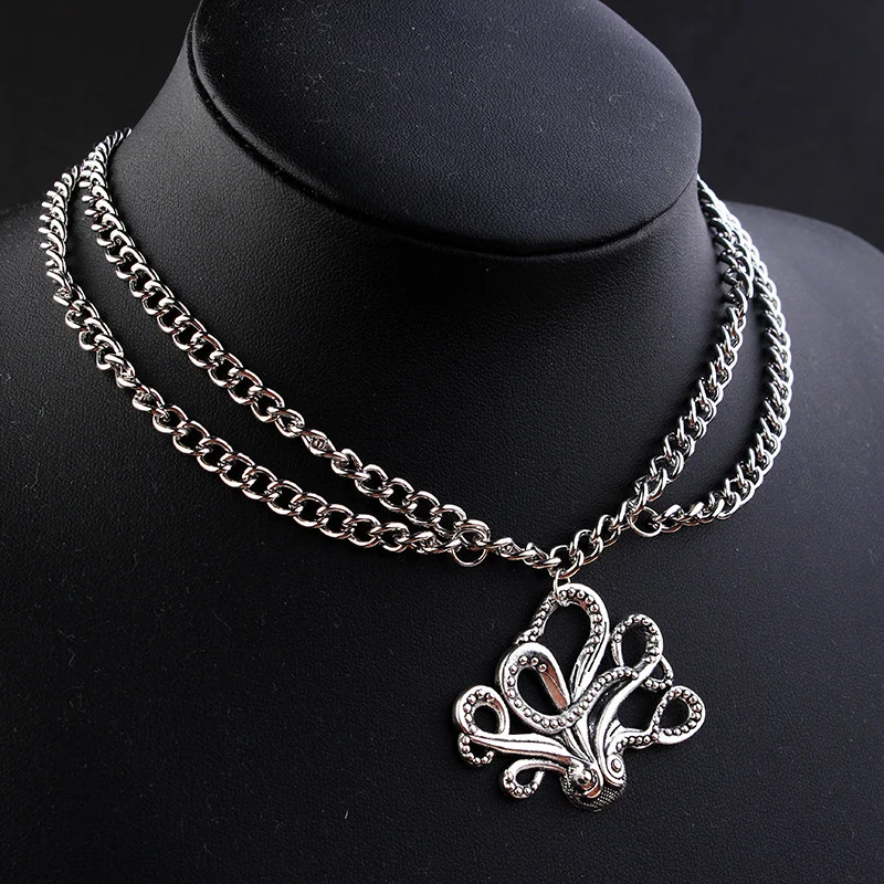 

1 PC Halloween Punk Necklace Black Bat Animal Octopus Multilayer Layered Pendant Necklace For Women Men Jewelry Gift