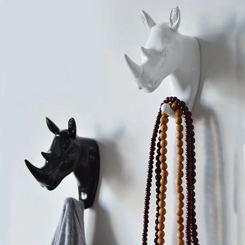 

Creativity Animal Shaped Hooks Deer Stags Rhino Horse Decor Head Giraffe Rack Hook Hanger Hat Elephant Holder Home Wall Coa A0W1