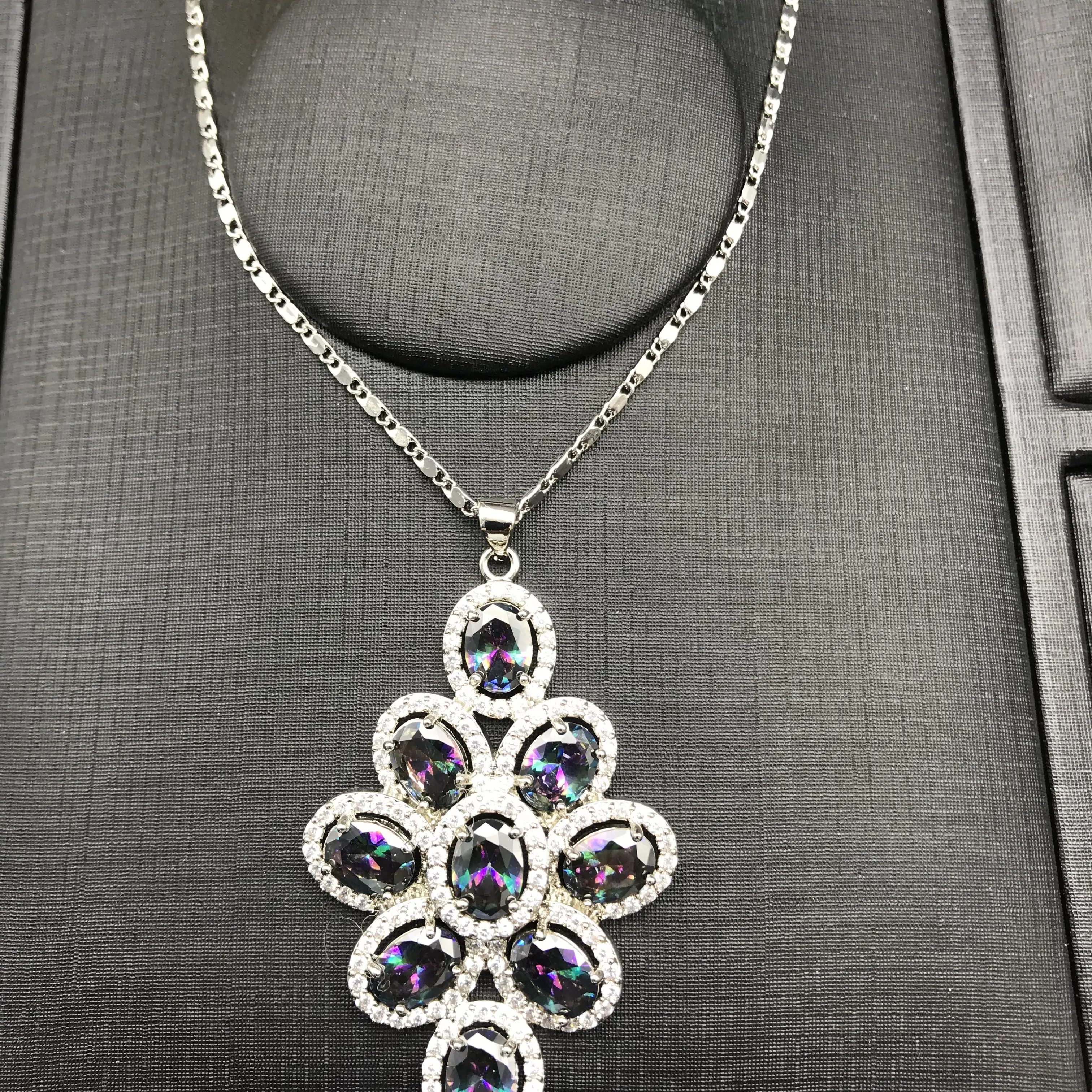 

Fashion Wedding Dubai Africa Nigeria Nigeria Africa Jewelry Set Golden Necklace Earrings Ring Romantic Female Bride Jewelry Set