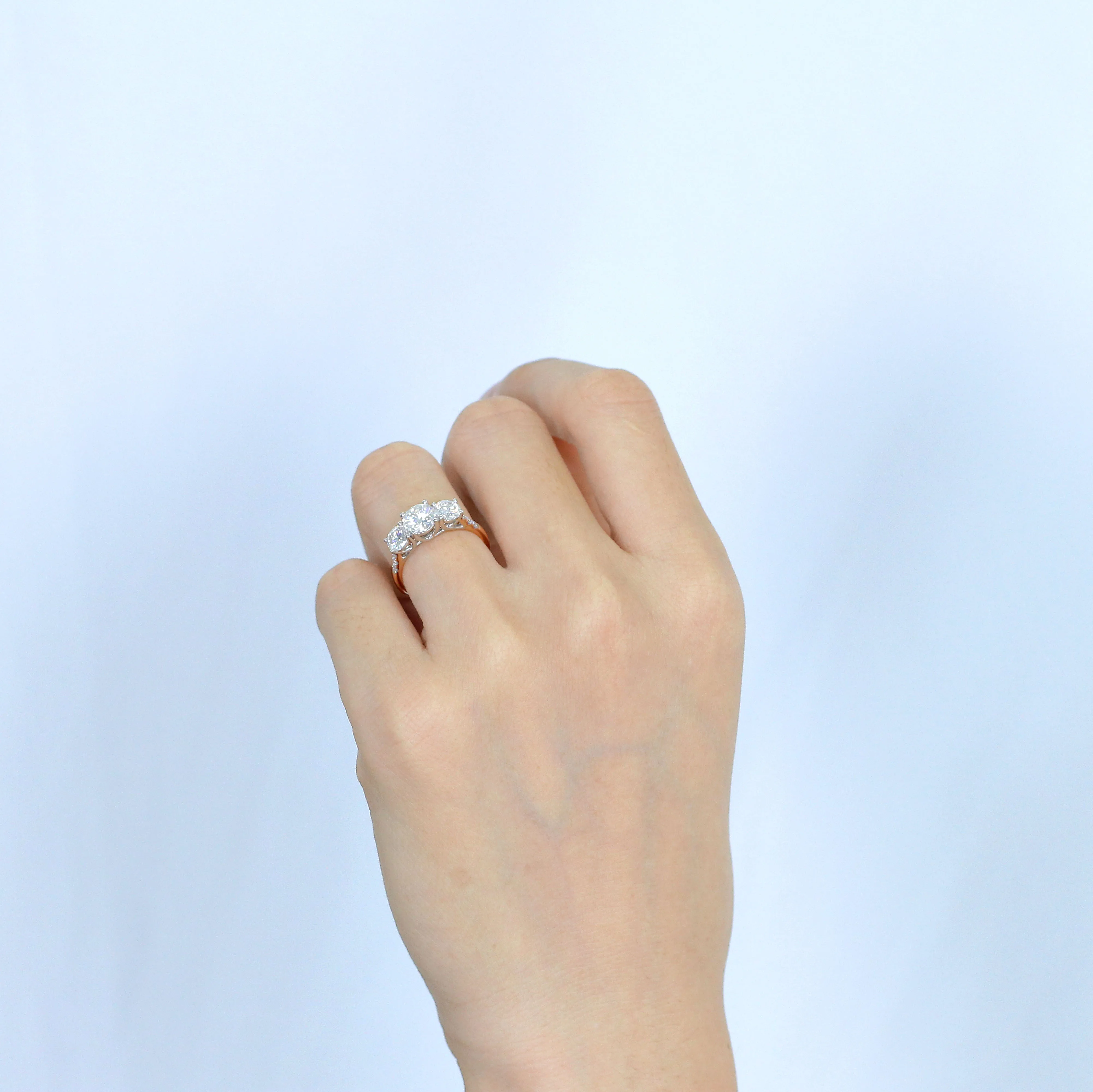 TransGems 14K 585 Два Тона Золотой центр 2CTW F цвет Moissanite обручальное кольцо с