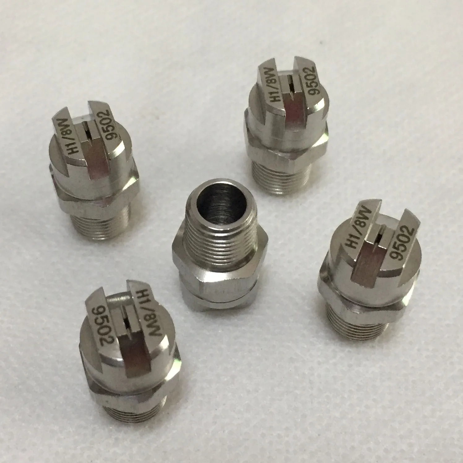 

Форсунка Vee Jet плоский вентилятор 1/8" BSPT