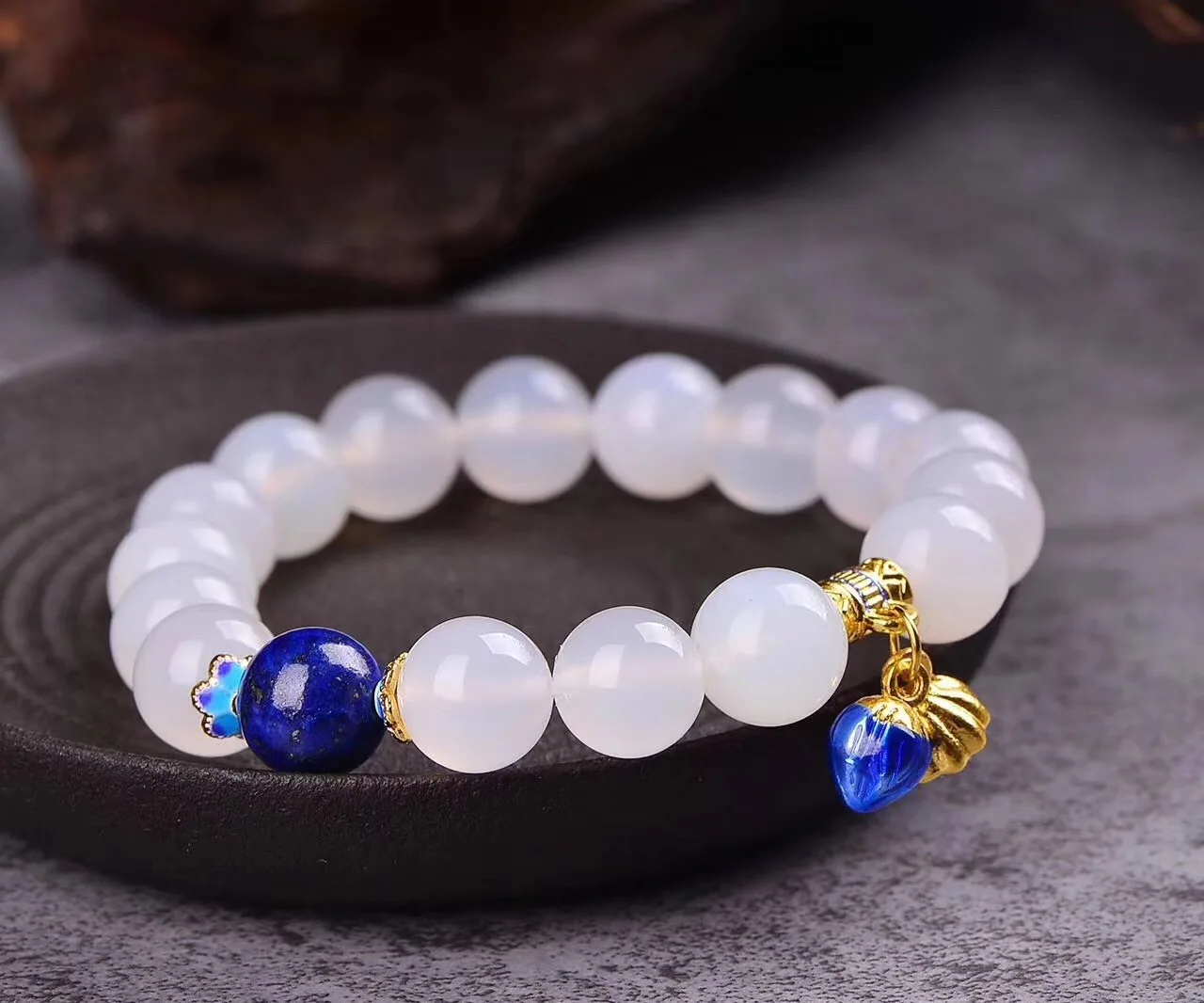 Натуральный Белый Агат резные вручную круглые бусины лотос для пар женские