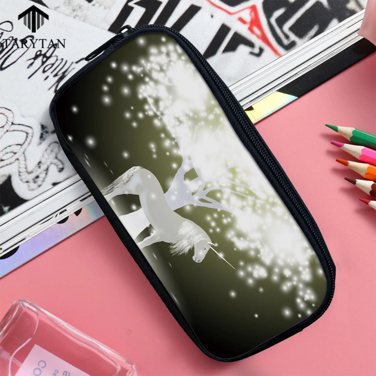 Повседневная косметичка с животным художественным прозрачным единорогом