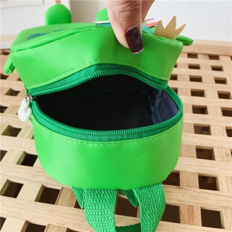 DS0007 New Fashion Cute Nylon Little Dinosaur Kindergarten Backpack Shoulder Bag Children Decorative Satchel Cool Anime