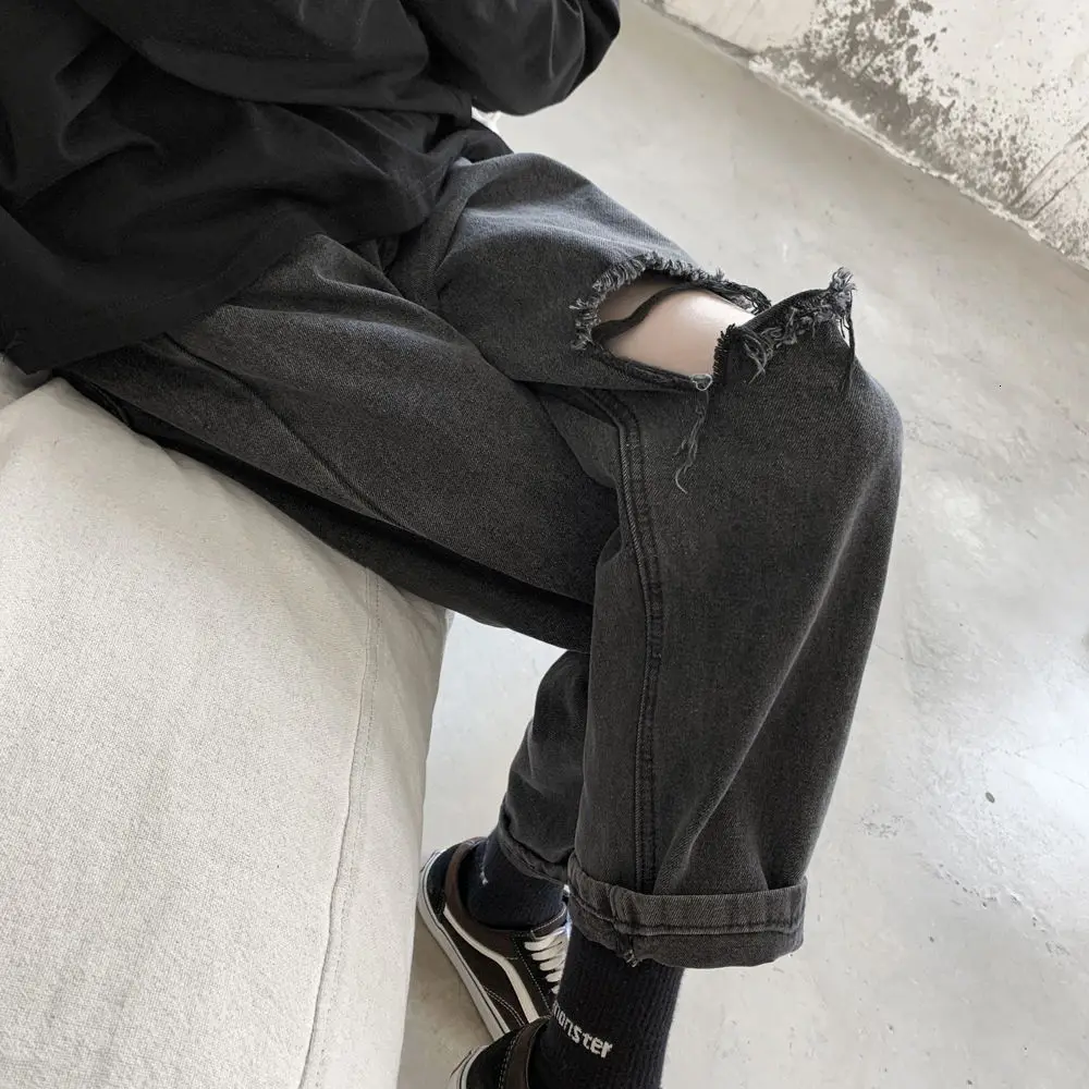 

B415-s08-p40 limited 58 spring and summer holed jeans 9 point jeans