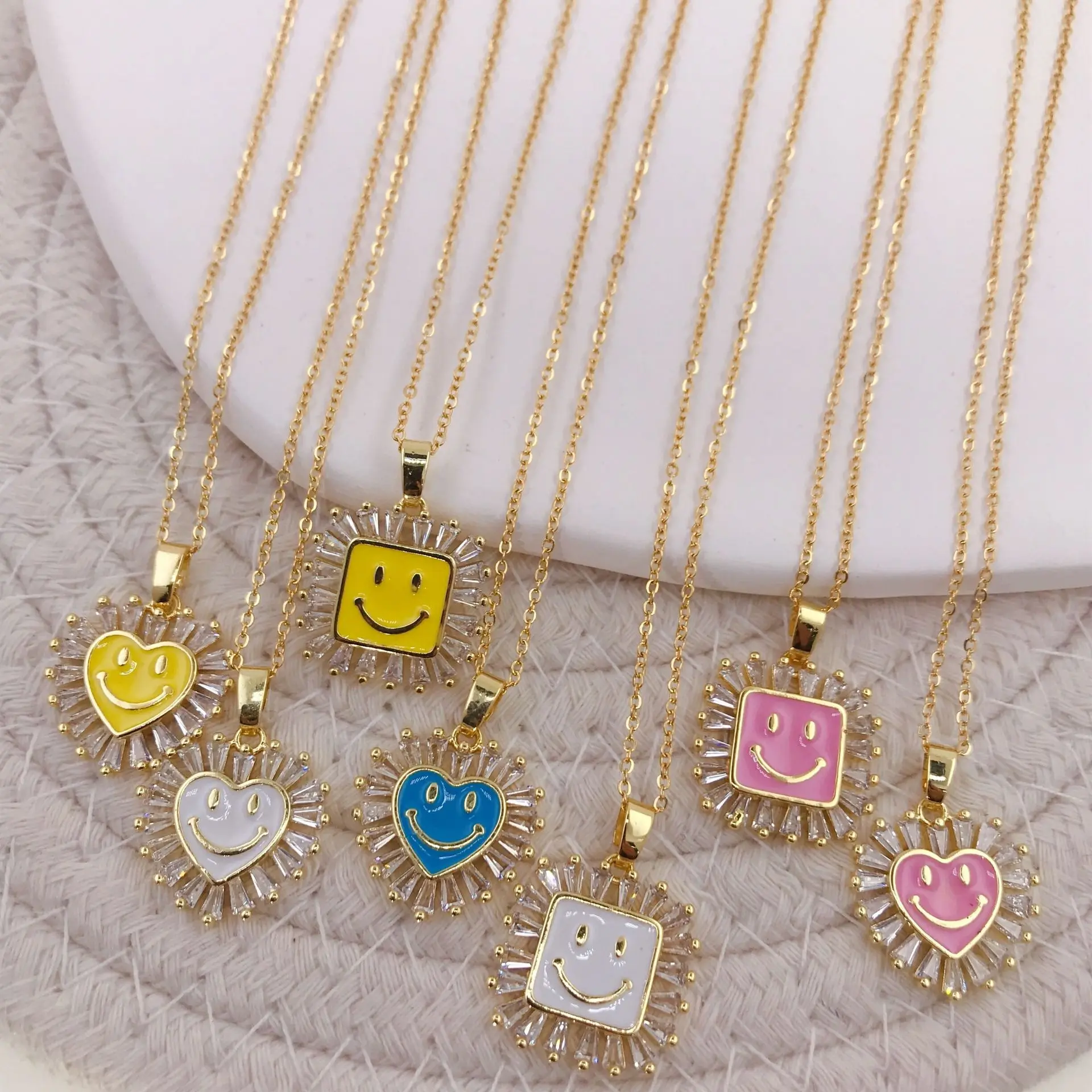 

WANGAIYAO новые модные маленькие солнцезащитные ожерелья с цирконом цвета ветра, высокое чувство нишевого дизайна, ювелирные изделия, цепочка д...