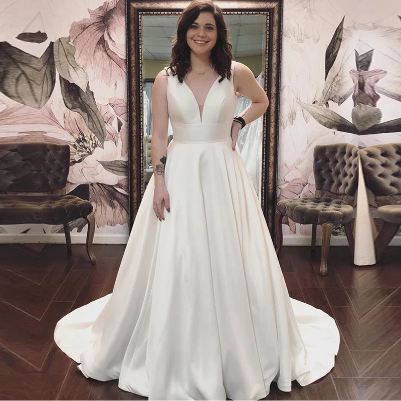 Женское свадебное платье с V-образным вырезом белое | Свадьбы и торжества