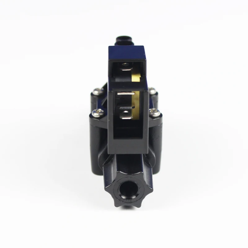 Переключатель высокого давления с наружной резьбой и постоянный ток 12 110 В Ctqaa