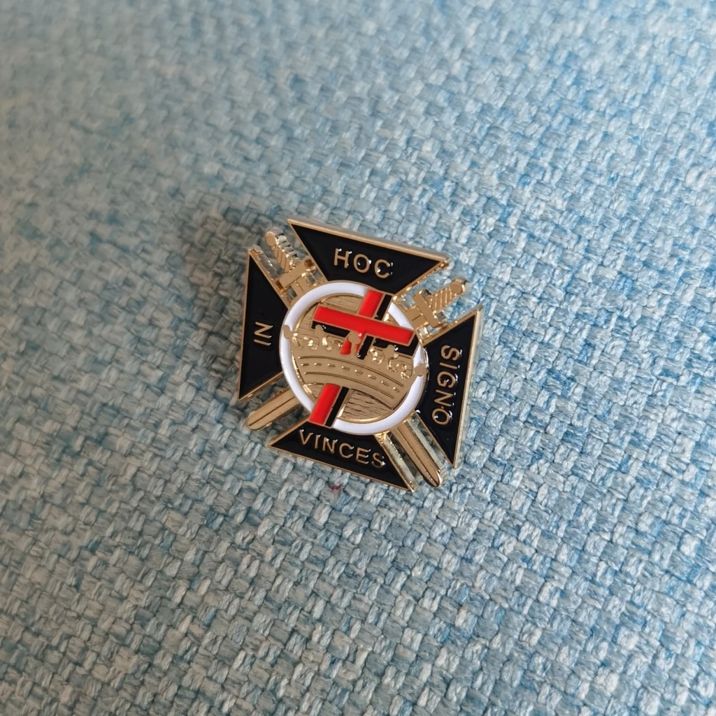 1 шт. &quotзначок с логотипом доспехов тампларов | Дом и сад